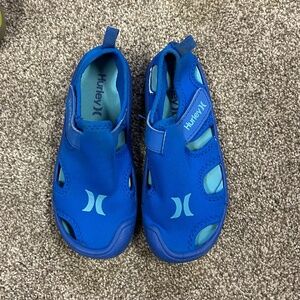 Hurley Size 10 water shoes
